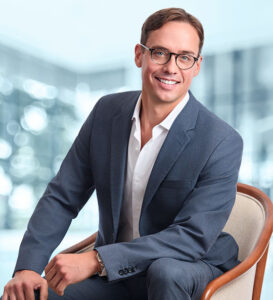 Jon Hays headshot