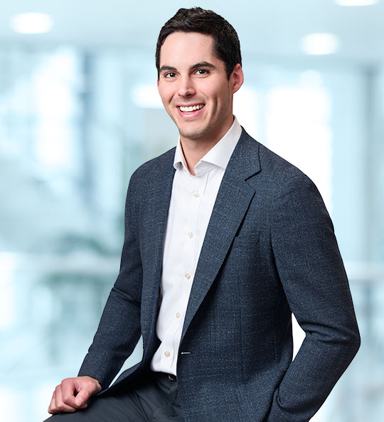 Eric Reinhard Headshot