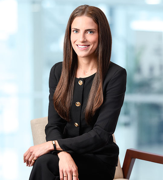 Emily Strauss Headshot